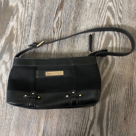 ETIENNE AIGNER | Black Shoulder Baguette Purse - Picture 7 of 7